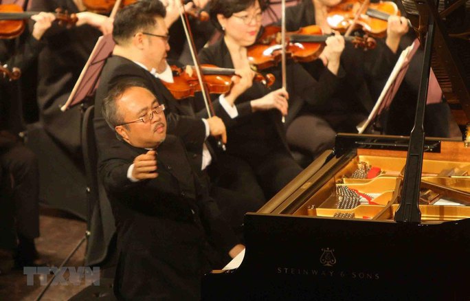 Chương trình hòa nhạc &quot;Giai điệu mùa thu&quot;