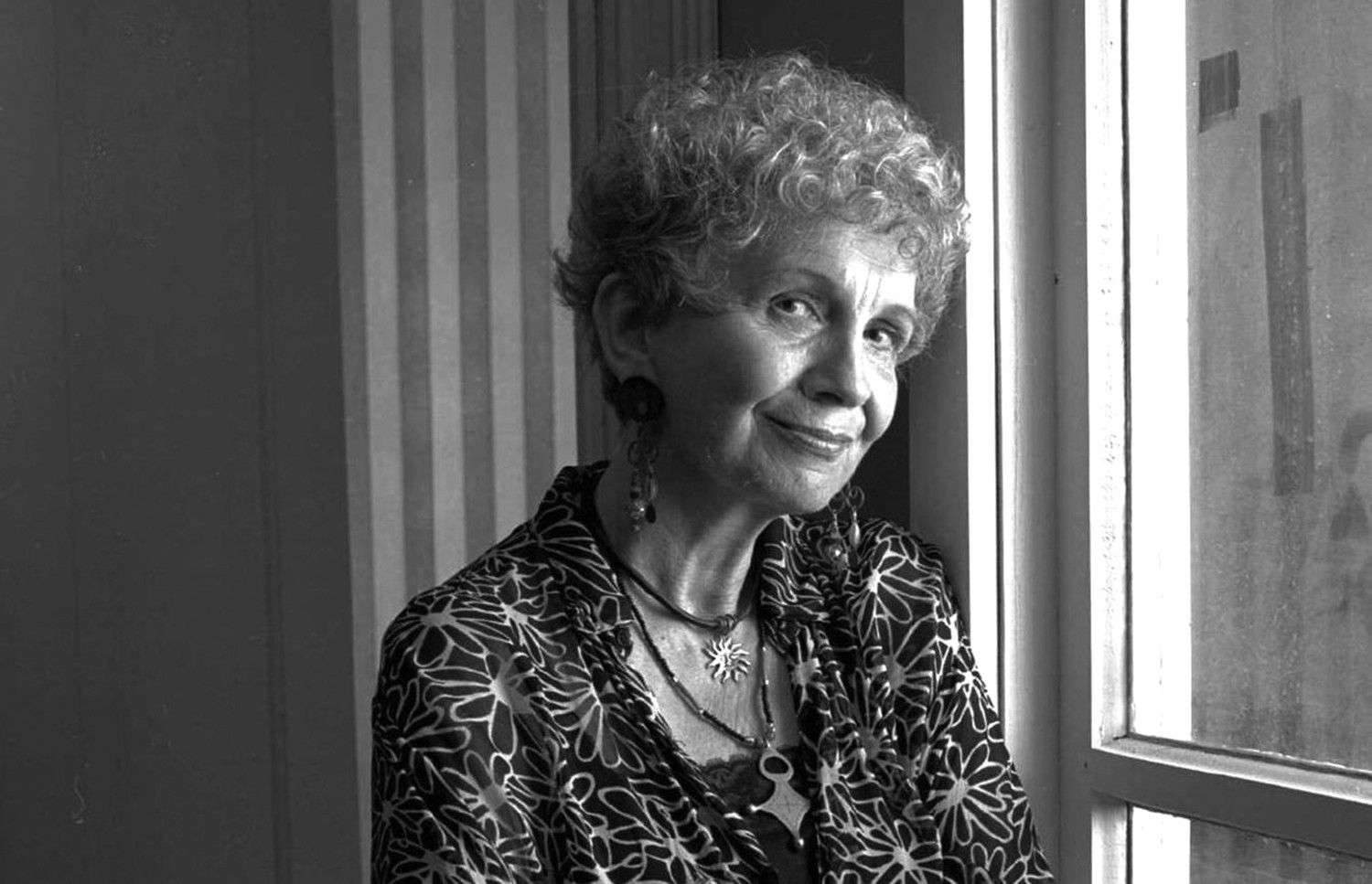 Alice Munro - truyện ngắn như một định mệnh