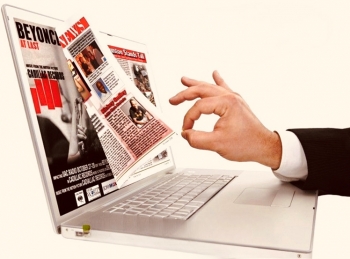 bao chi dien tu va chuyen nha van lam bao