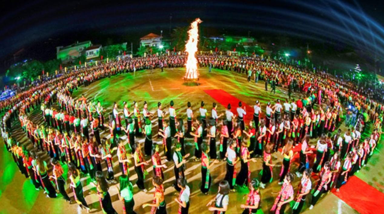 Nghệ thuật Xòe Thái được UNESCO ghi danh vào Danh sách di sản văn hóa phi vật thể đại diện của nhân loại
