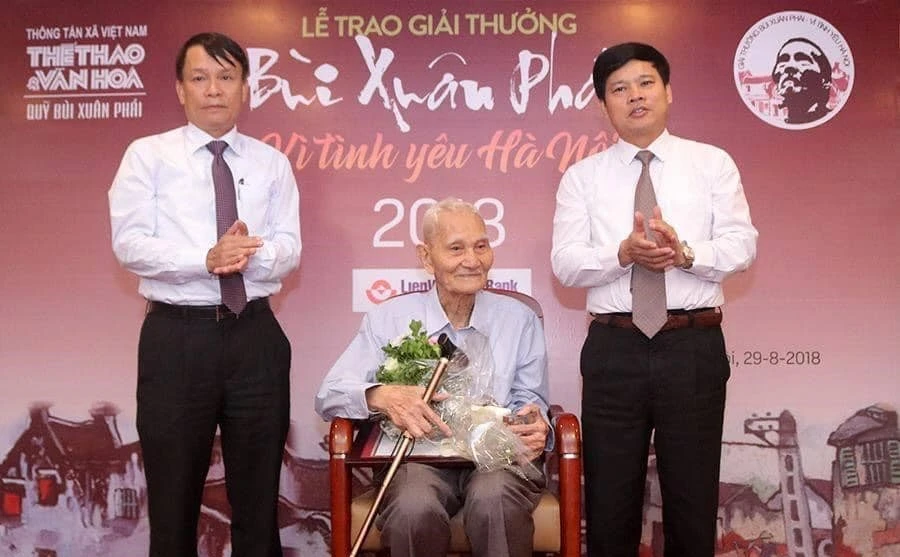 vinh biet ky nhan tien co ha thanh nha nghien cuu van hoa nguyen ba dam